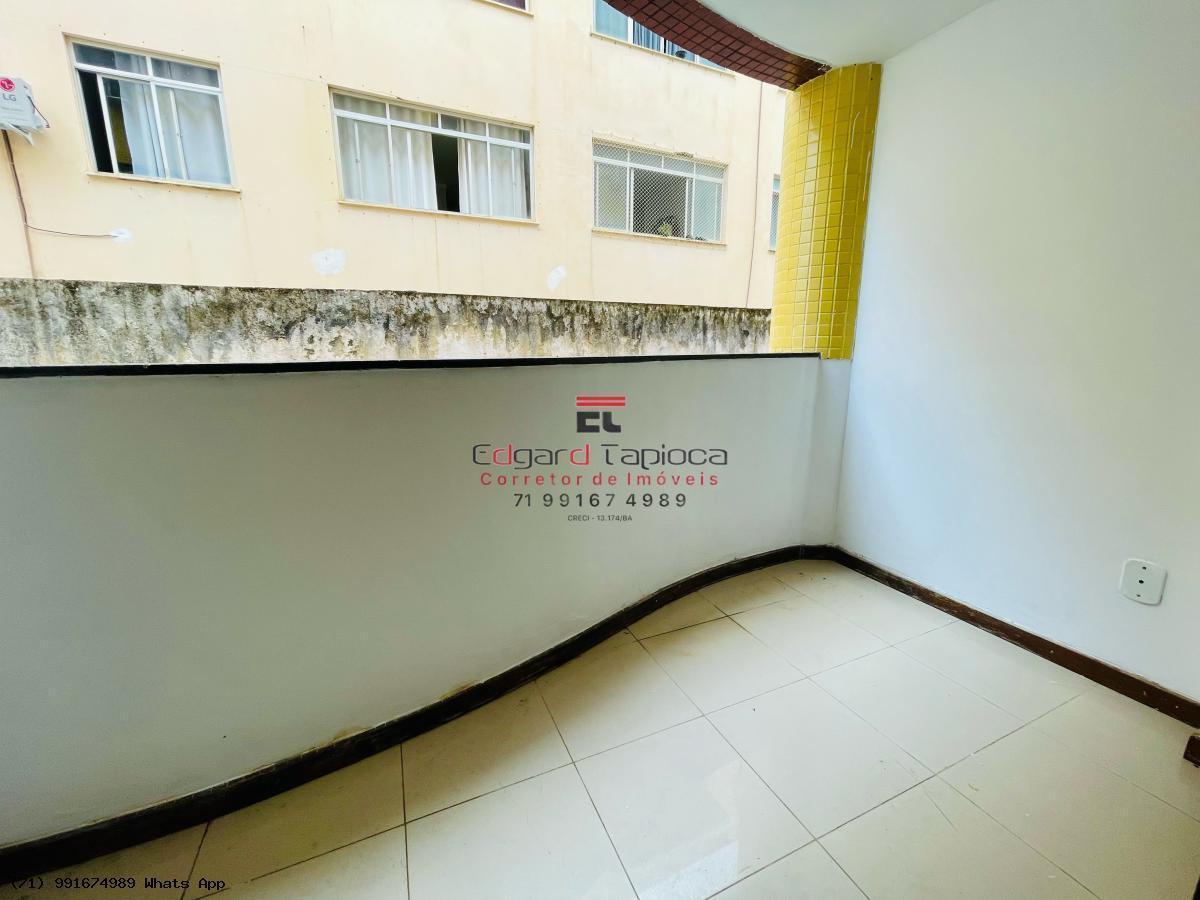 Apartamento à venda com 2 quartos, 70m² - Foto 2