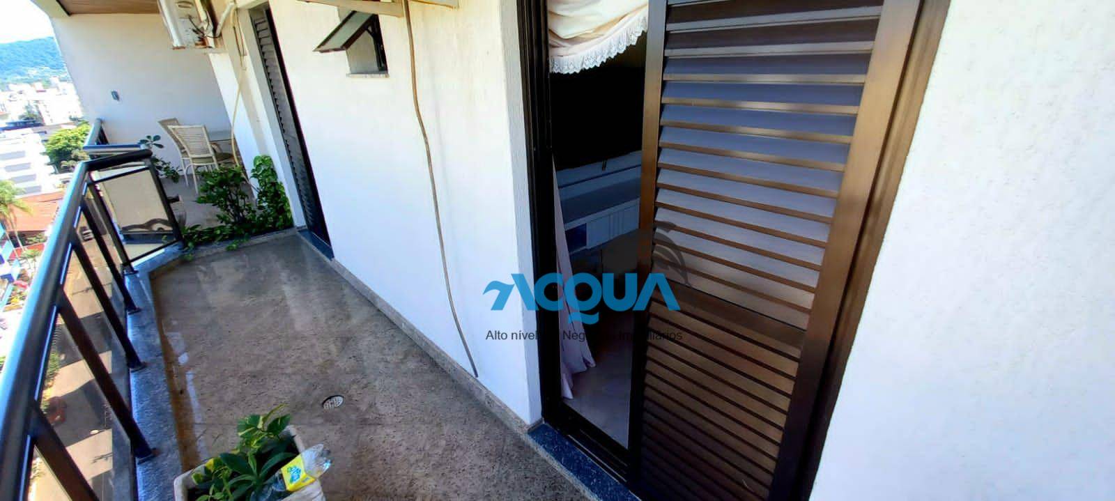 Apartamento à venda com 3 quartos, 100m² - Foto 4