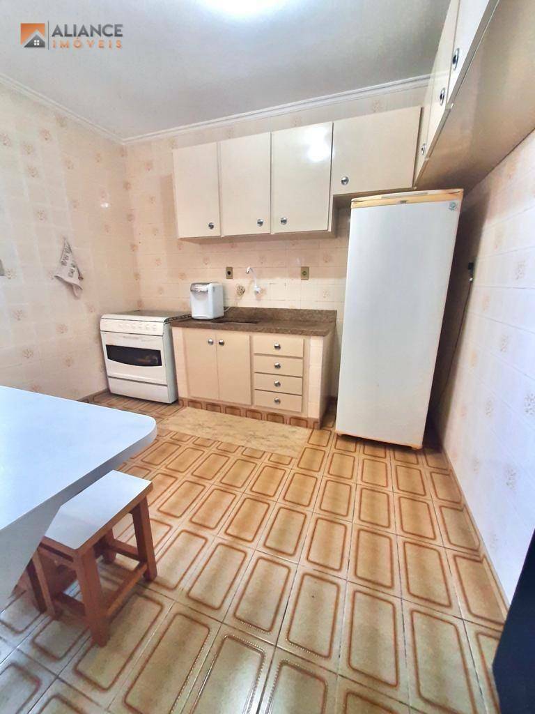 Apartamento à venda com 2 quartos, 57m² - Foto 10