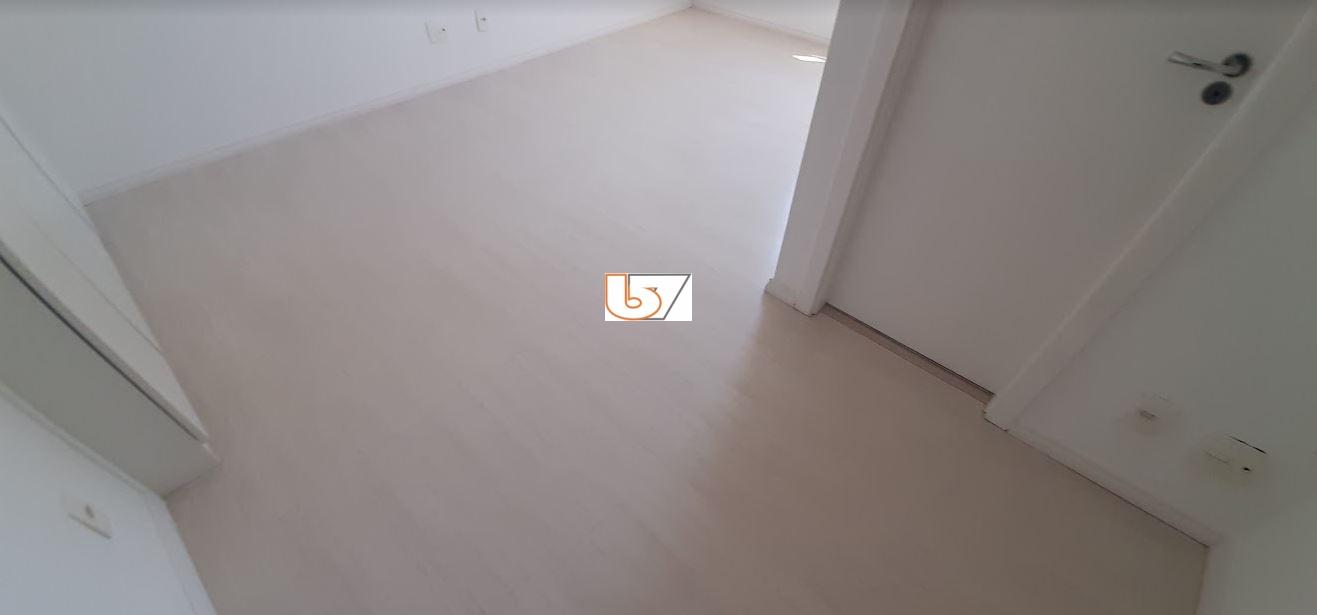 Apartamento para alugar com 2 quartos, 70m² - Foto 16