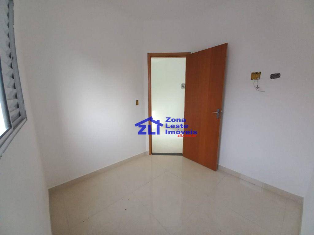 Apartamento à venda com 2 quartos, 42m² - Foto 19