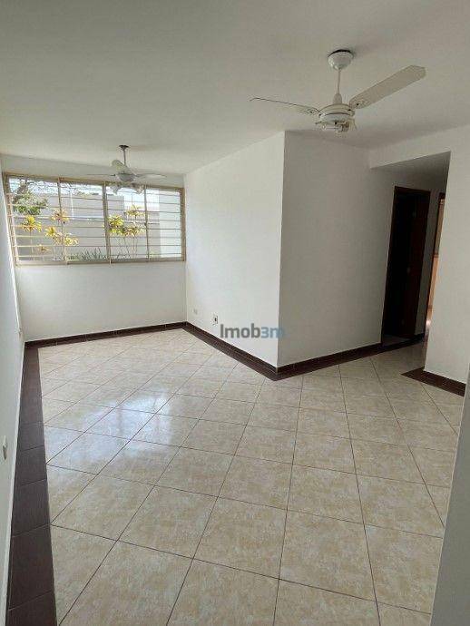 Apartamento à venda com 3 quartos, 65m² - Foto 3