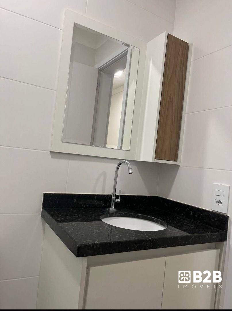 Apartamento à venda com 2 quartos, 60m² - Foto 5