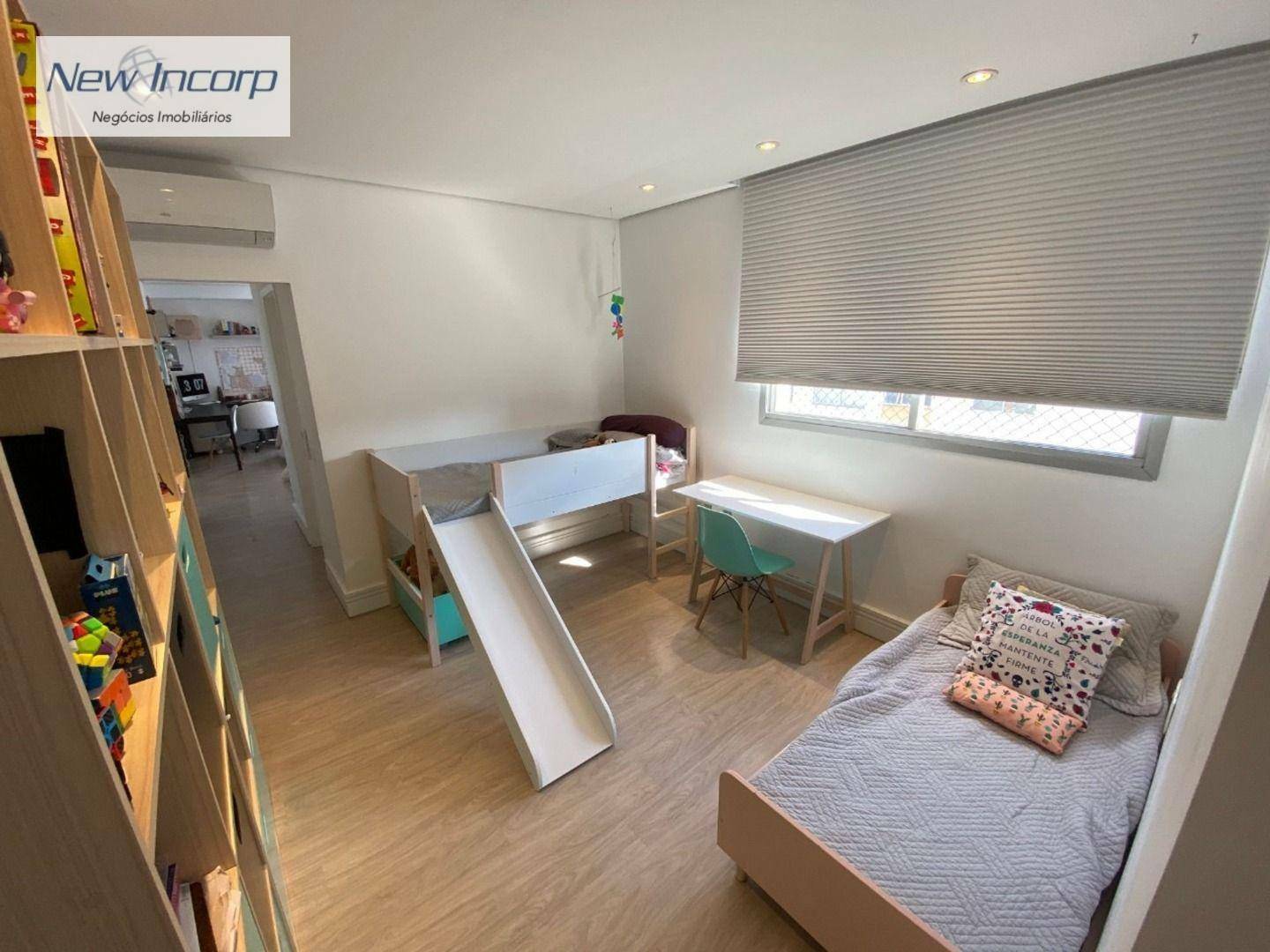 Apartamento à venda com 3 quartos, 187m² - Foto 5