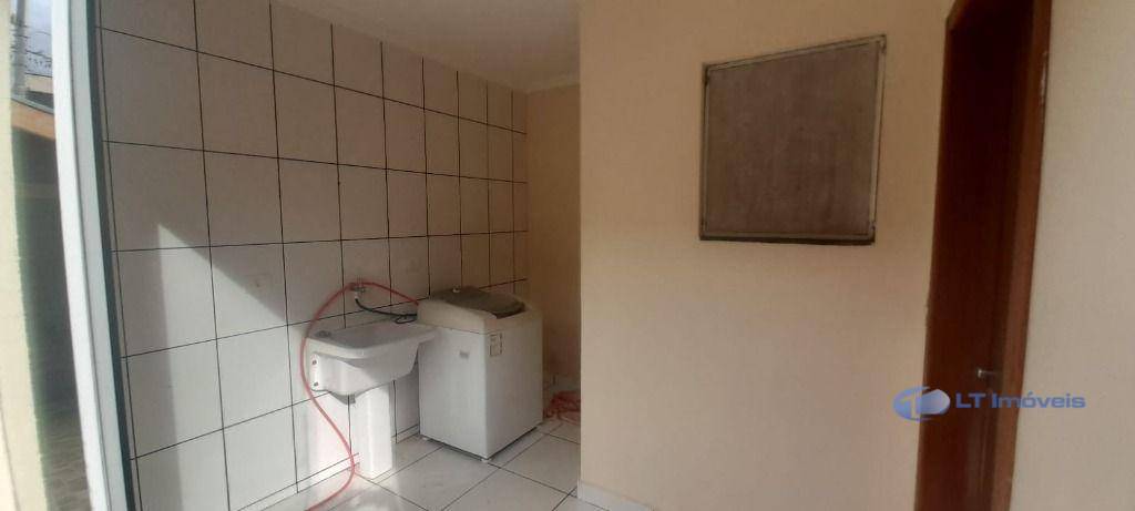 Casa à venda com 4 quartos, 209m² - Foto 17