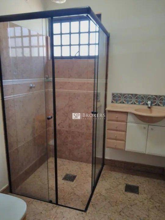 Casa para alugar com 3 quartos, 188m² - Foto 23