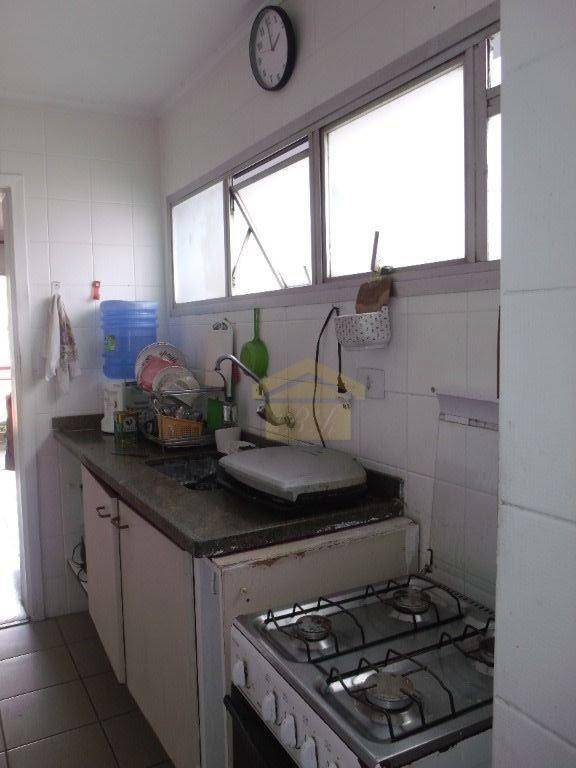 Apartamento à venda com 3 quartos, 101m² - Foto 6