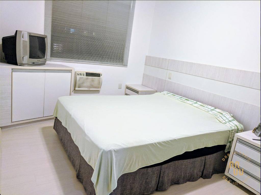 Apartamento à venda com 2 quartos, 95m² - Foto 13