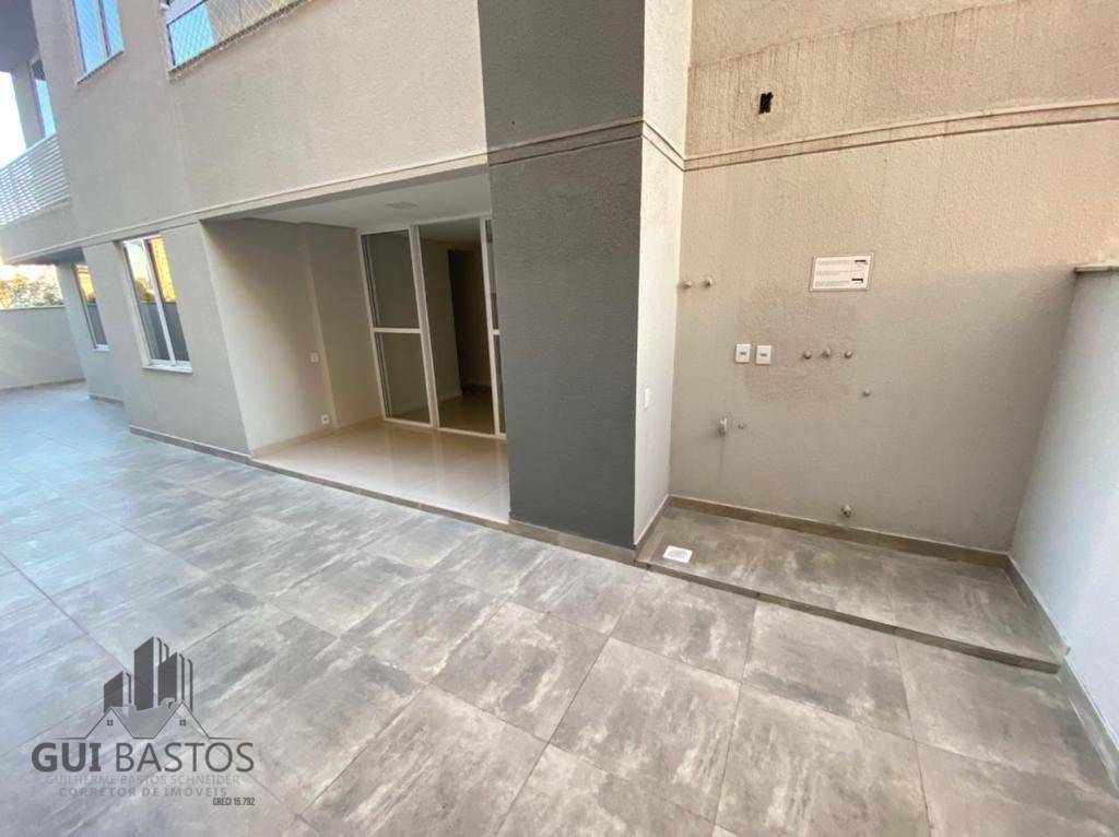 Apartamento à venda com 3 quartos, 148m² - Foto 9