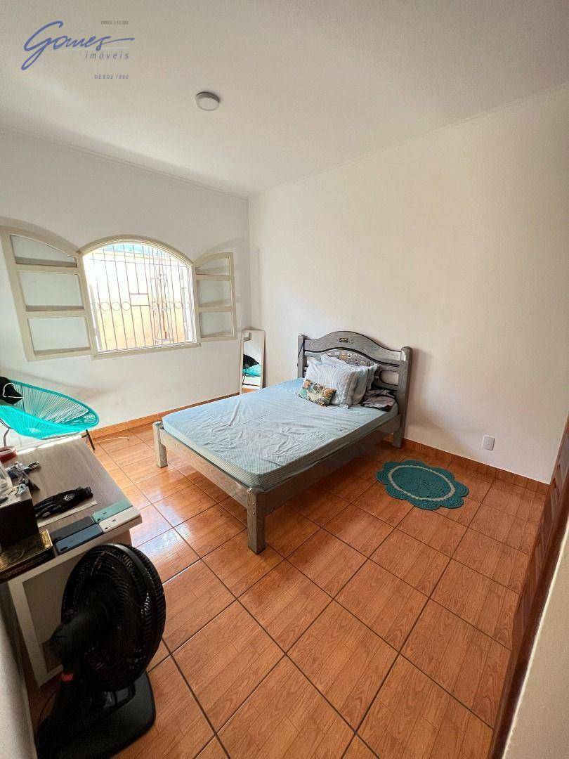 Casa à venda com 3 quartos, 314m² - Foto 19