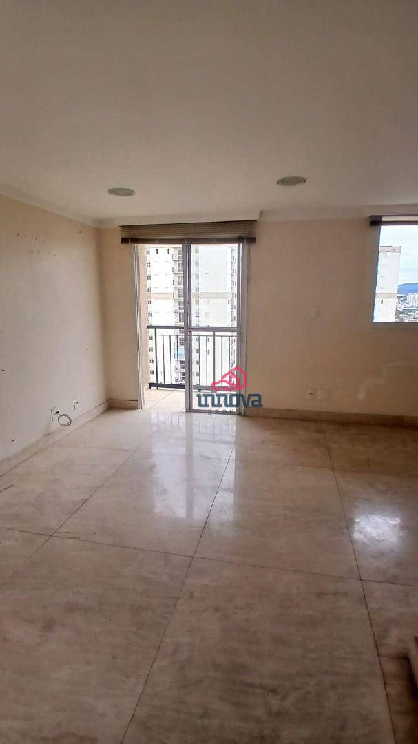 Apartamento à venda com 3 quartos, 182m² - Foto 4