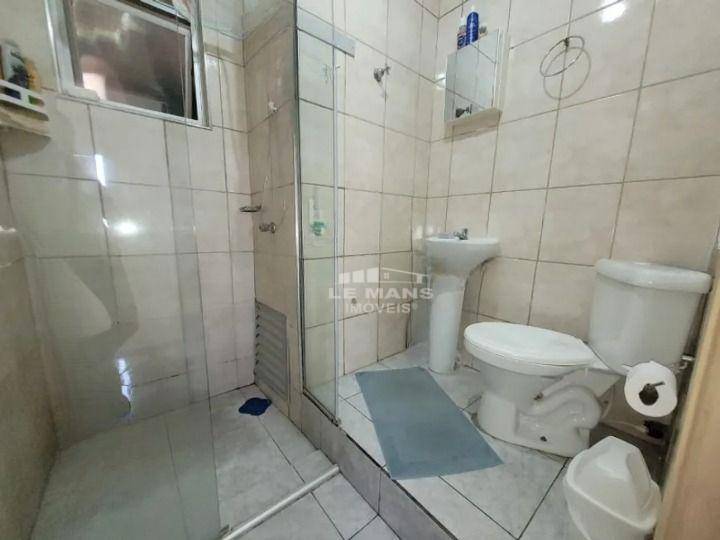 Apartamento à venda com 3 quartos, 74m² - Foto 17