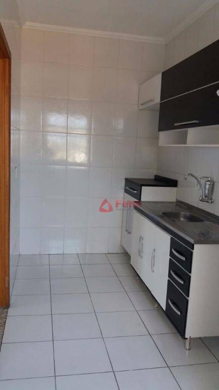 Apartamento à venda com 2 quartos, 66m² - Foto 3