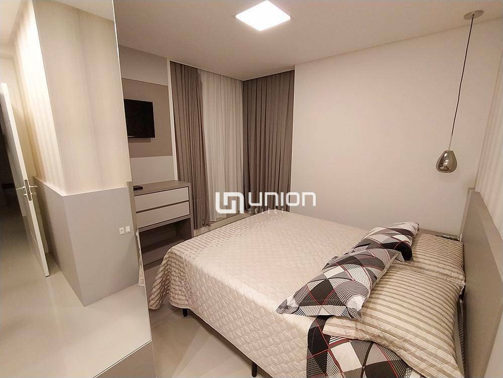 Apartamento à venda com 3 quartos, 134m² - Foto 18