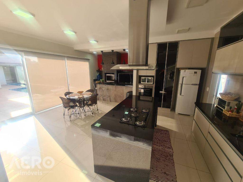 Casa de Condomínio à venda com 3 quartos, 272m² - Foto 19