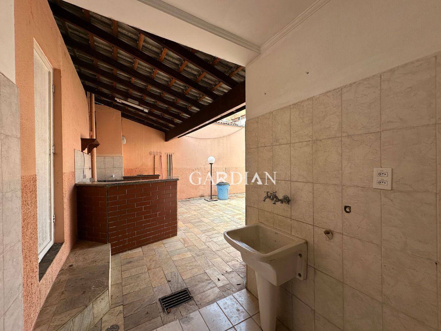 Sobrado à venda com 3 quartos, 277m² - Foto 51
