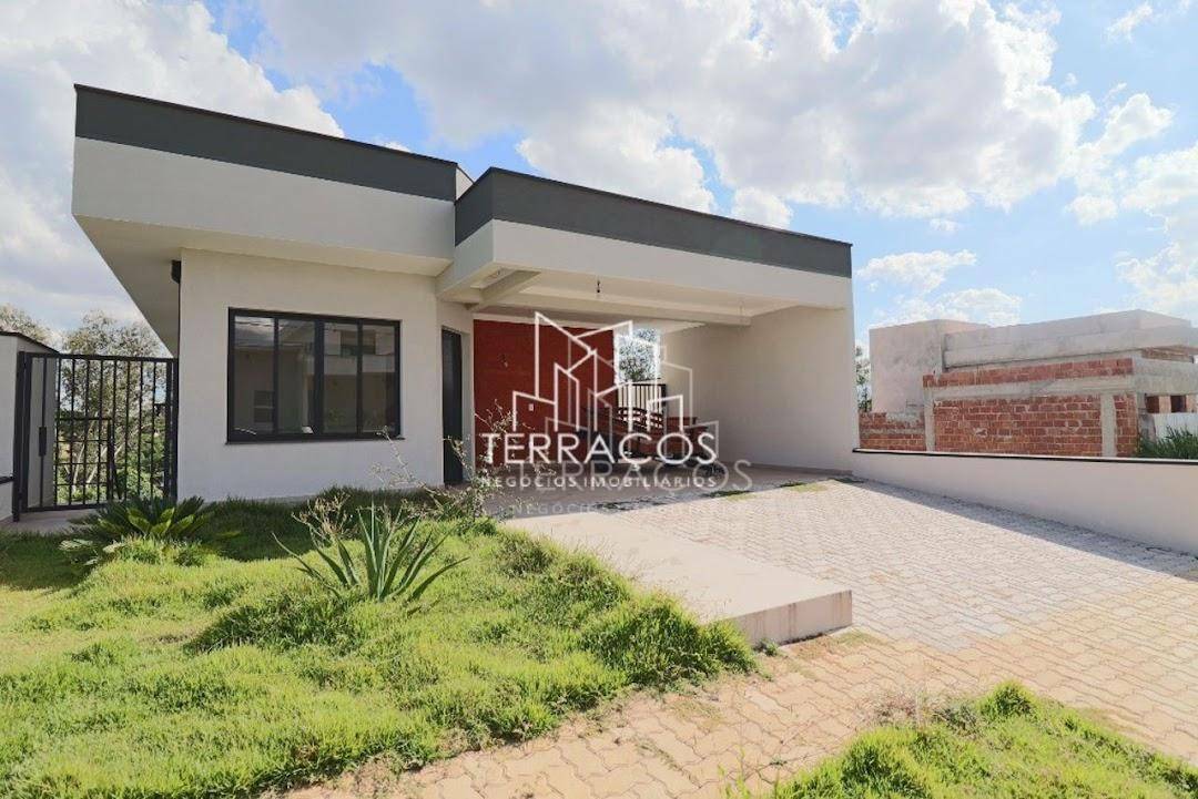 Casa de Condomínio à venda e aluguel com 3 quartos, 185m² - Foto 2