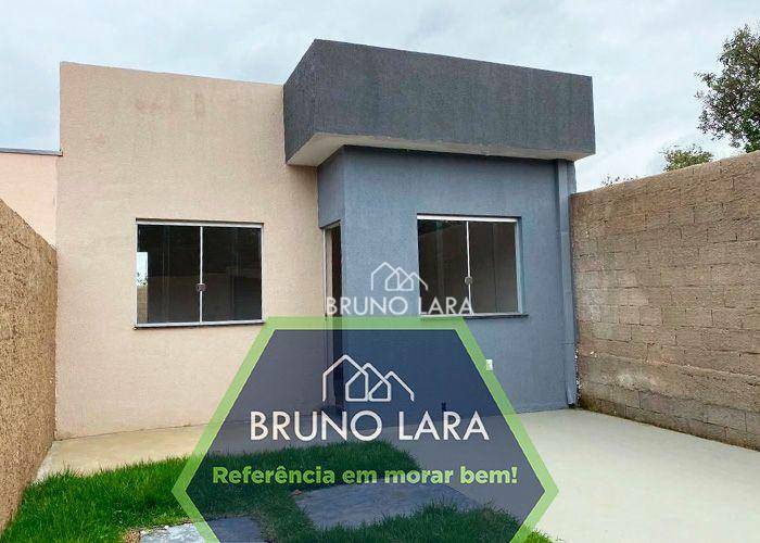 Casa à venda com 2 quartos, 60m² - Foto 1