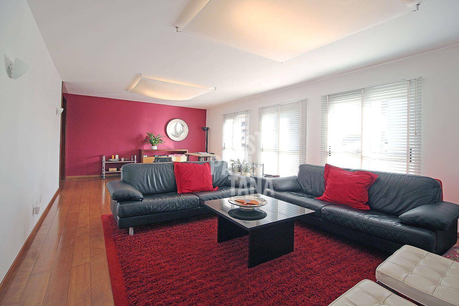 Apartamento à venda com 3 quartos, 168m² - Foto 1