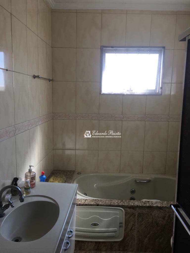 Casa à venda com 2 quartos, 130m² - Foto 21