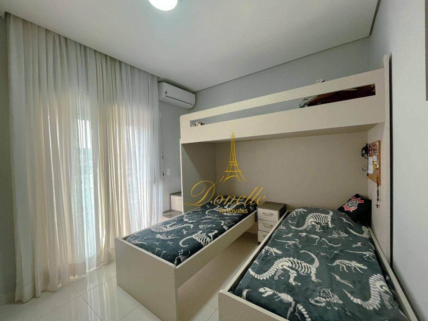 Sobrado à venda com 4 quartos, 323m² - Foto 70