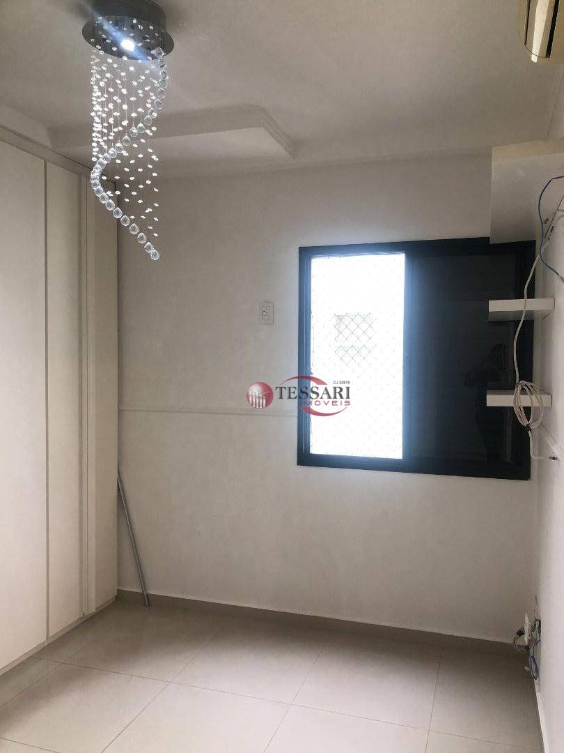 Apartamento à venda com 3 quartos, 157m² - Foto 19