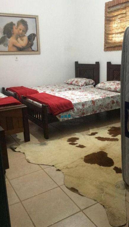 Chácara à venda com 3 quartos, 148m² - Foto 17