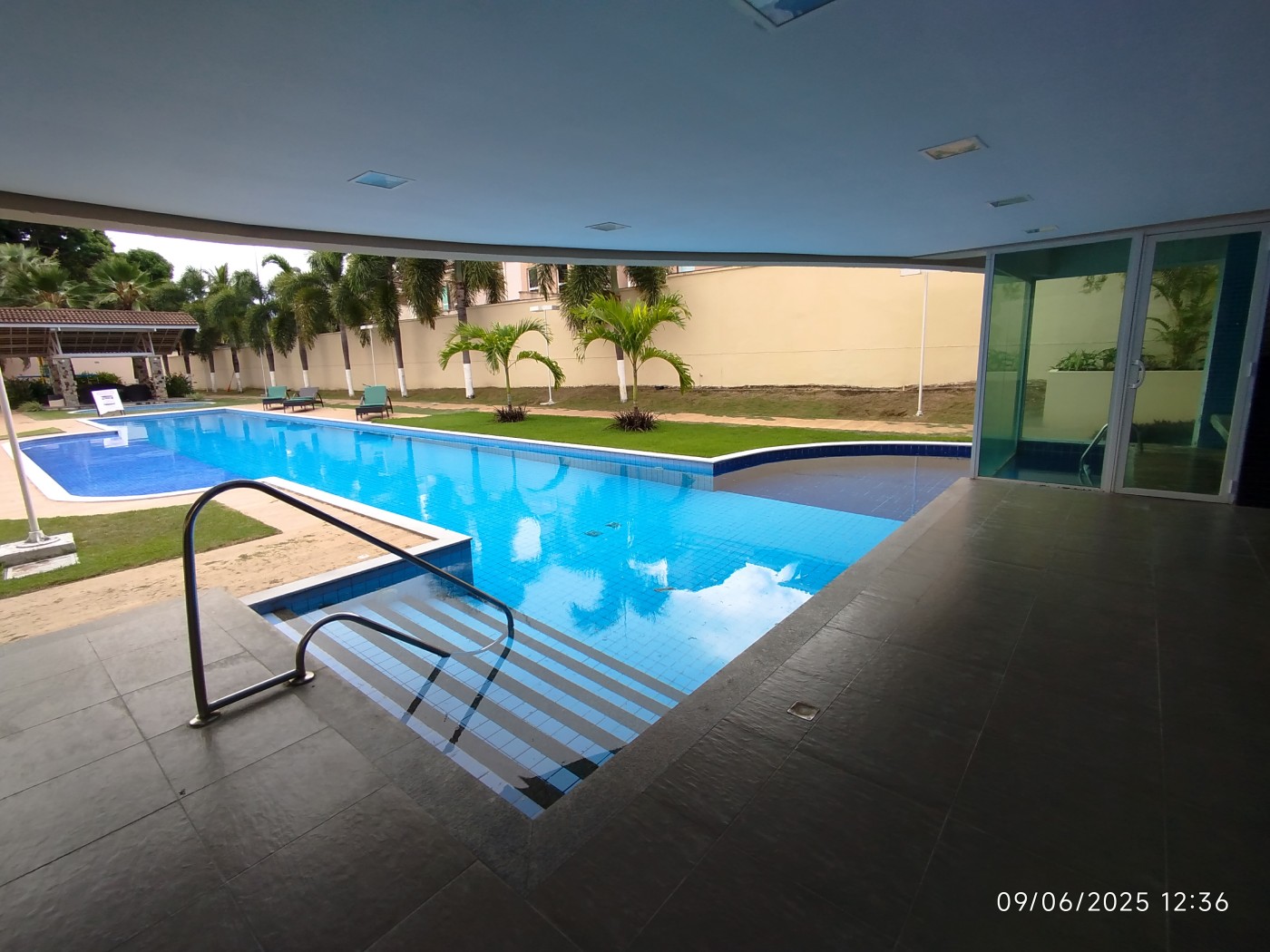 Casa de Condomínio para alugar com 3 quartos, 215m² - Foto 4