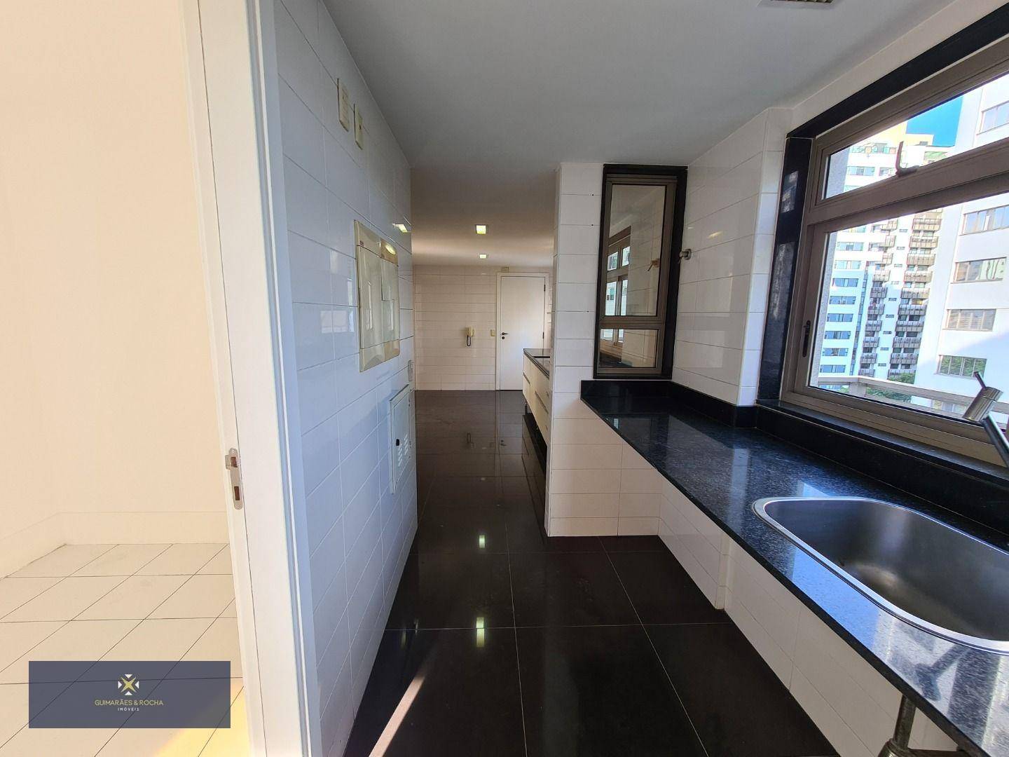 Apartamento à venda com 4 quartos, 229m² - Foto 20