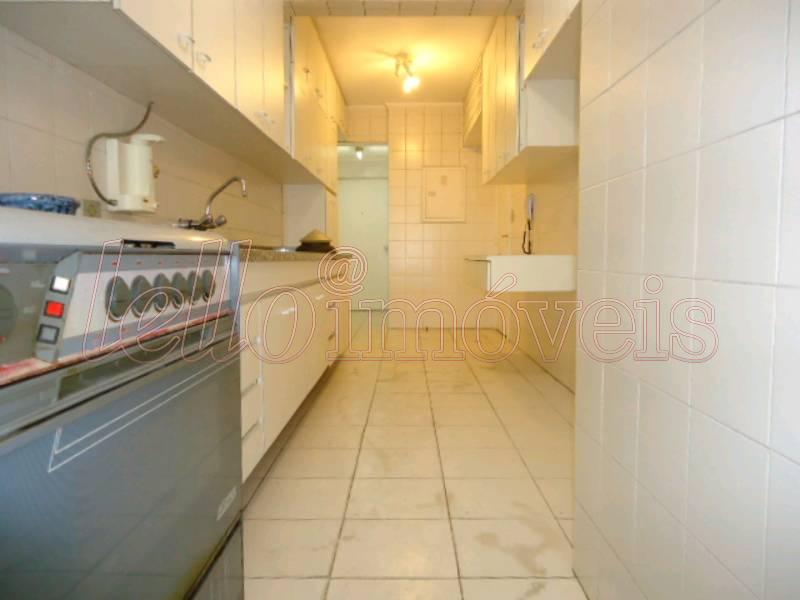 Apartamento para alugar com 3 quartos, 100m² - Foto 12