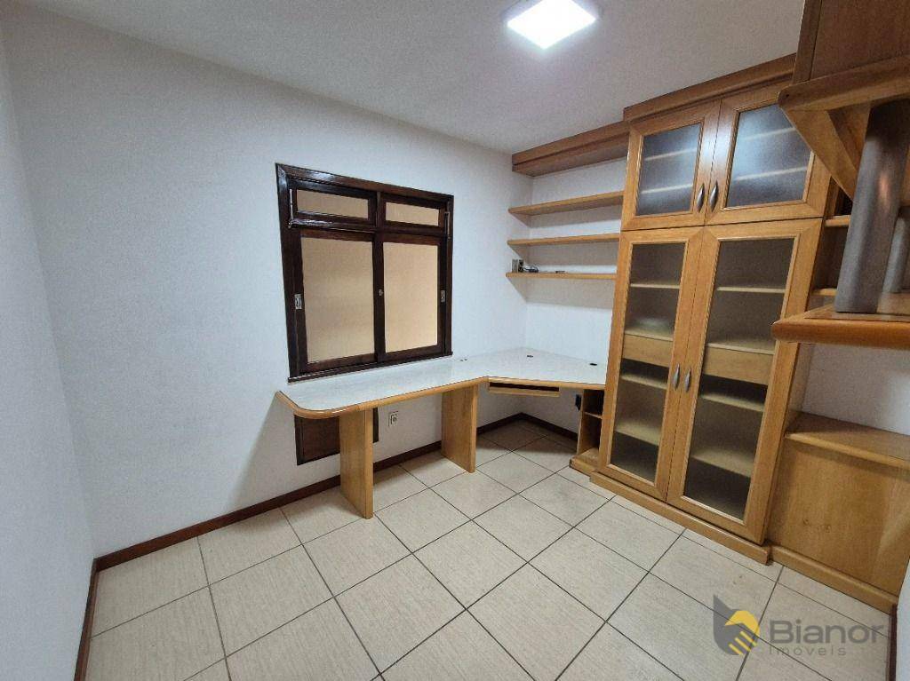 Apartamento para alugar com 3 quartos, 100m² - Foto 13