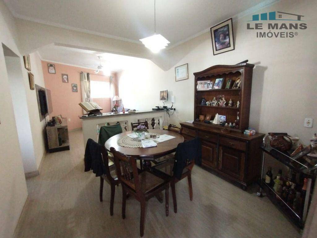 Casa à venda com 1 quarto, 189m² - Foto 7