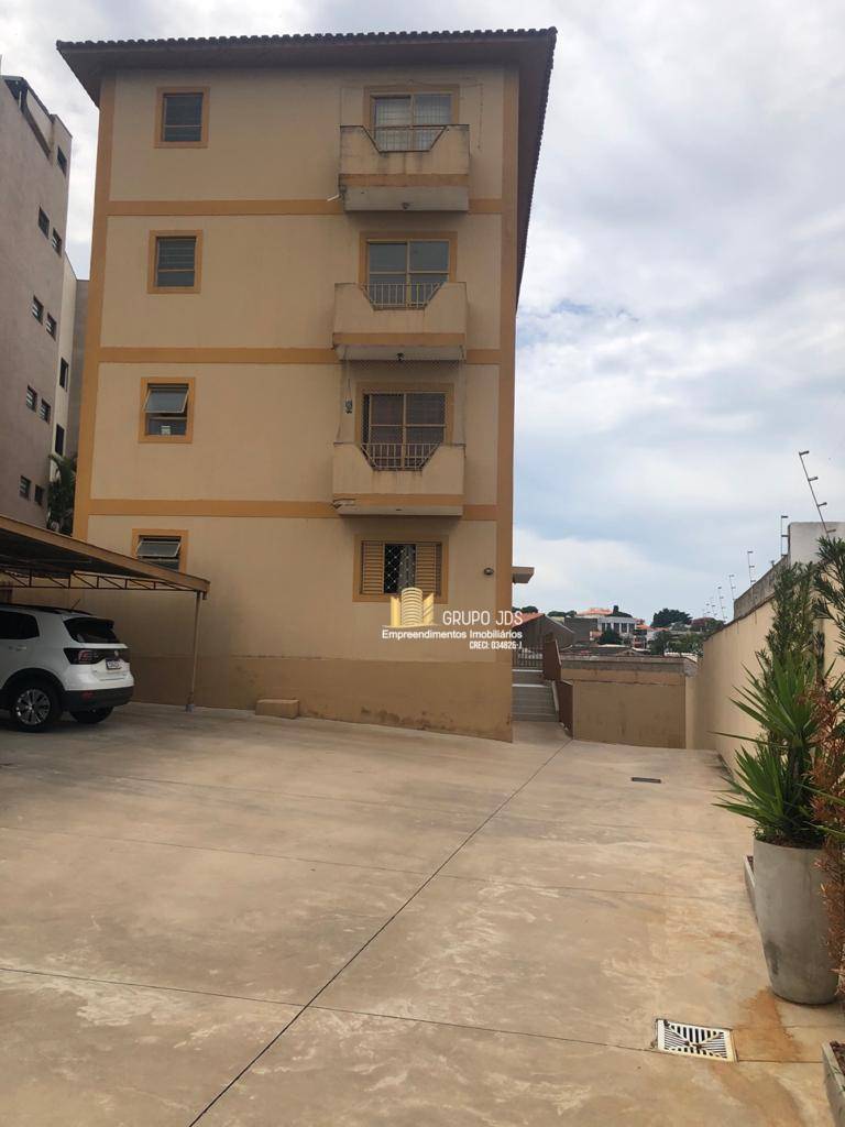 Apartamento à venda com 3 quartos, 82m² - Foto 2