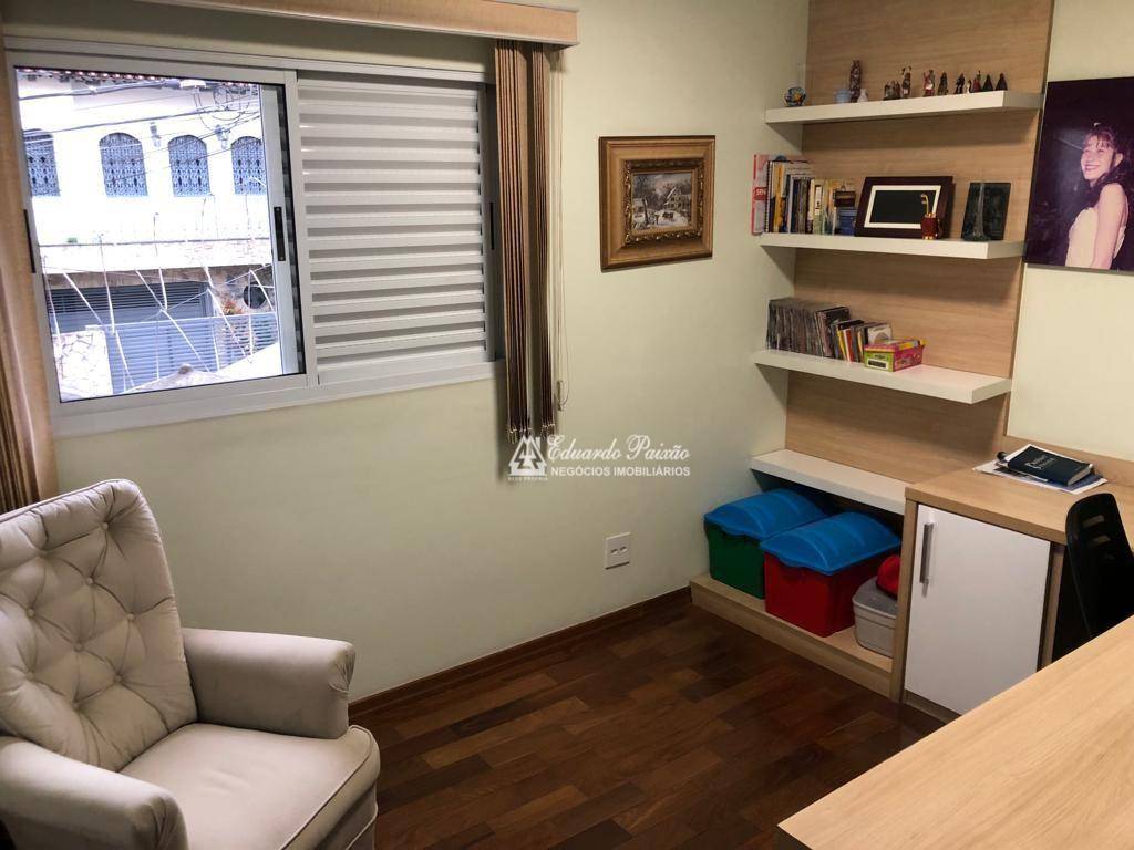 Casa à venda com 3 quartos, 260m² - Foto 22