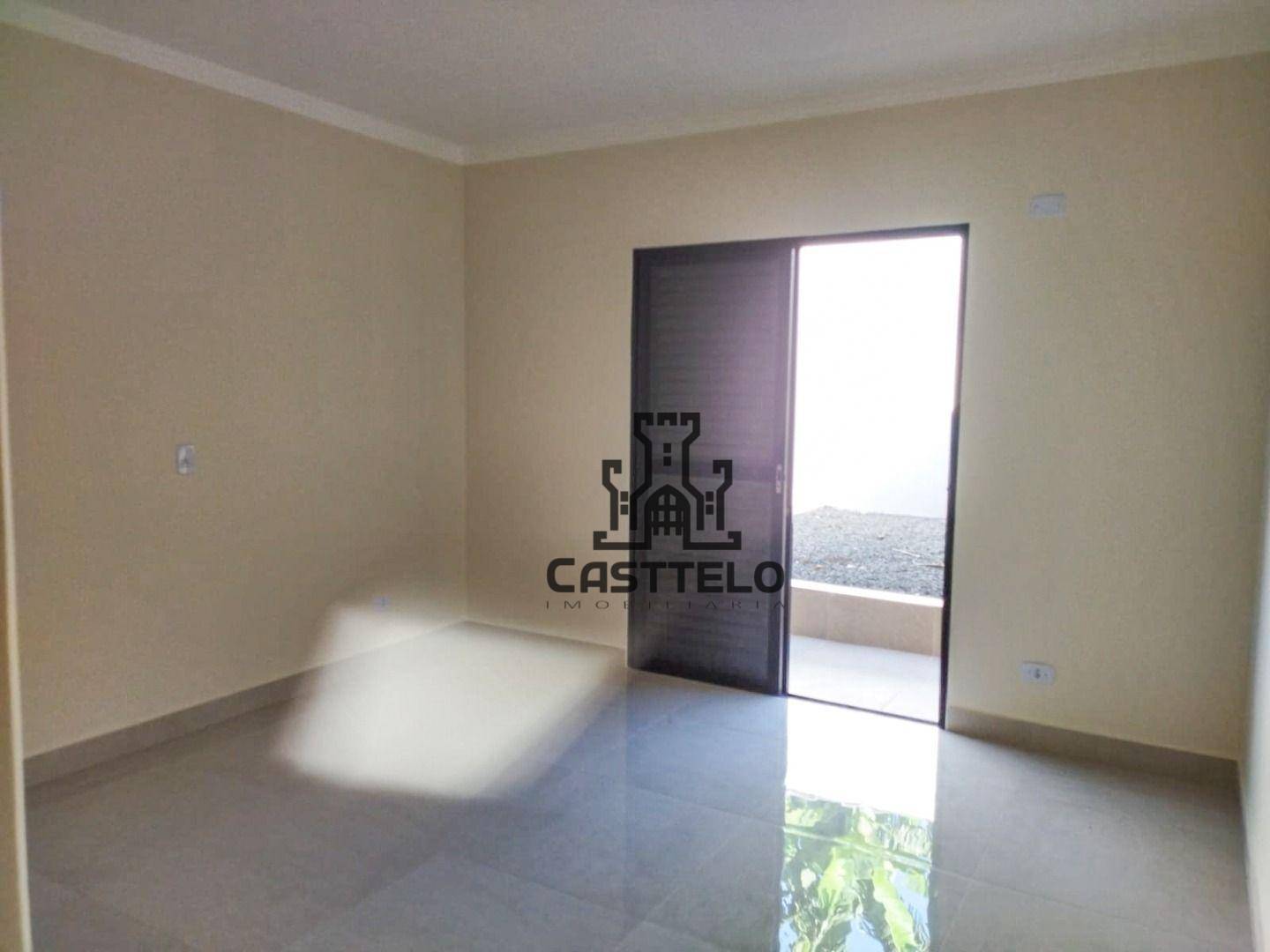 Casa à venda com 3 quartos, 98m² - Foto 14