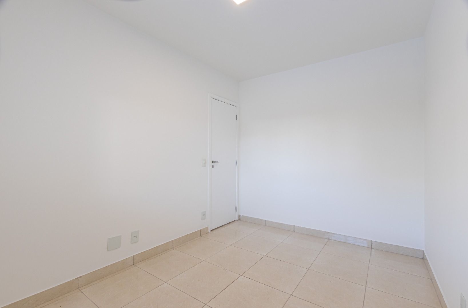 Apartamento à venda com 1 quarto, 94m² - Foto 17