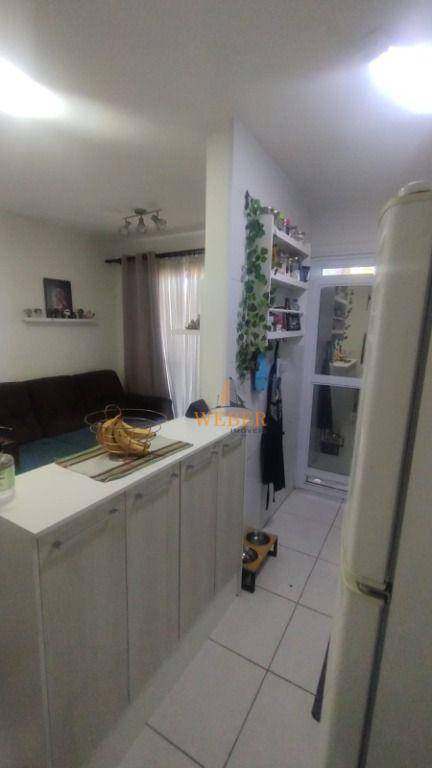 Apartamento à venda com 2 quartos, 54m² - Foto 13