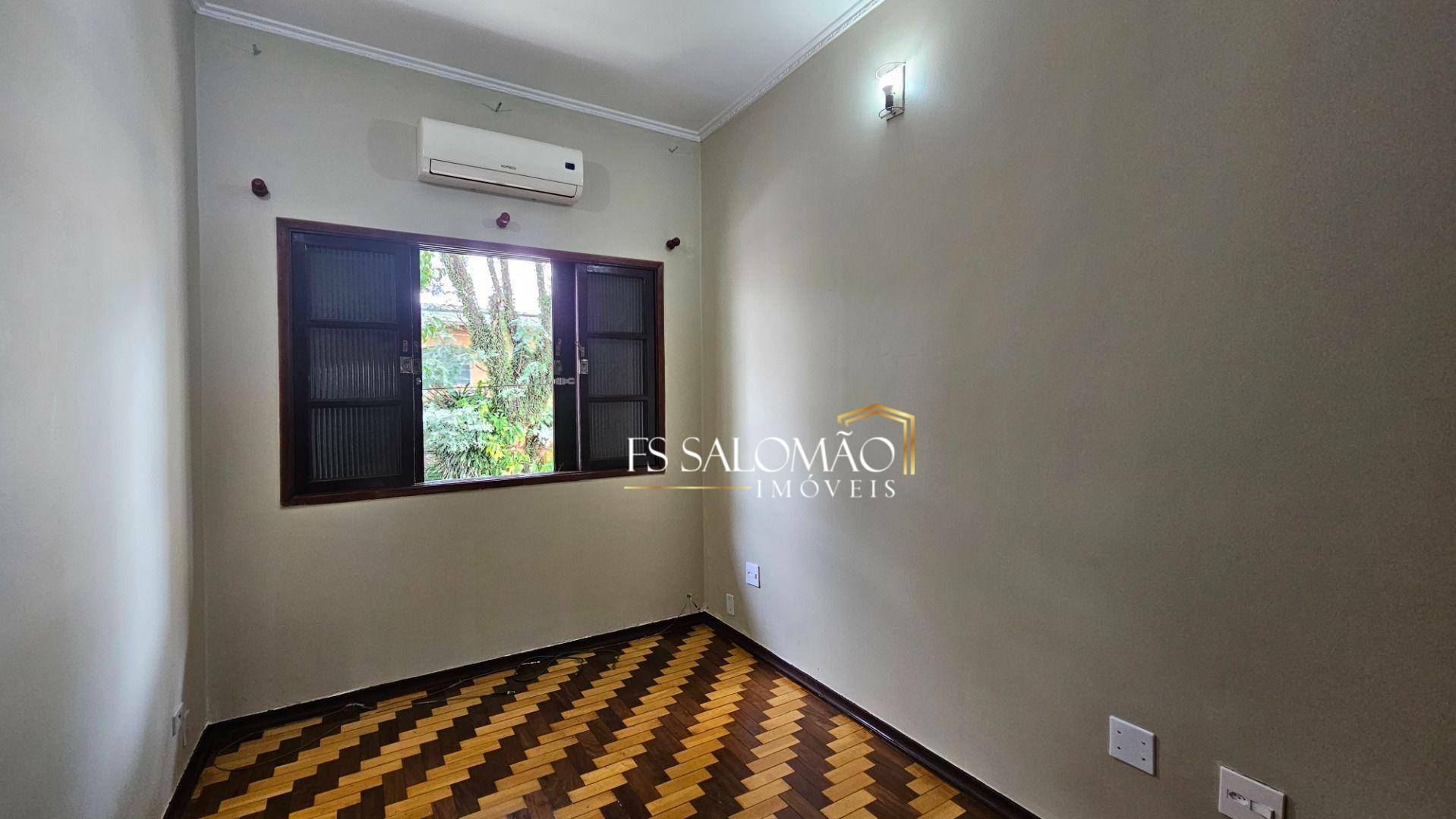 Casa à venda e aluguel com 4 quartos, 180m² - Foto 15