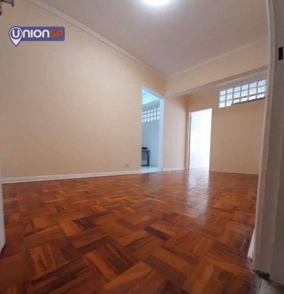 Apartamento à venda com 2 quartos, 61m² - Foto 2