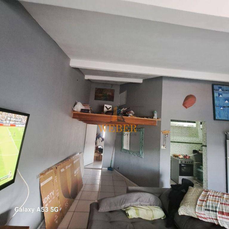 Sobrado à venda com 3 quartos, 240m² - Foto 61