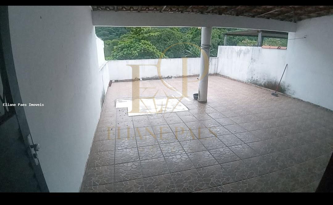 Casa à venda com 3 quartos, 300m² - Foto 5