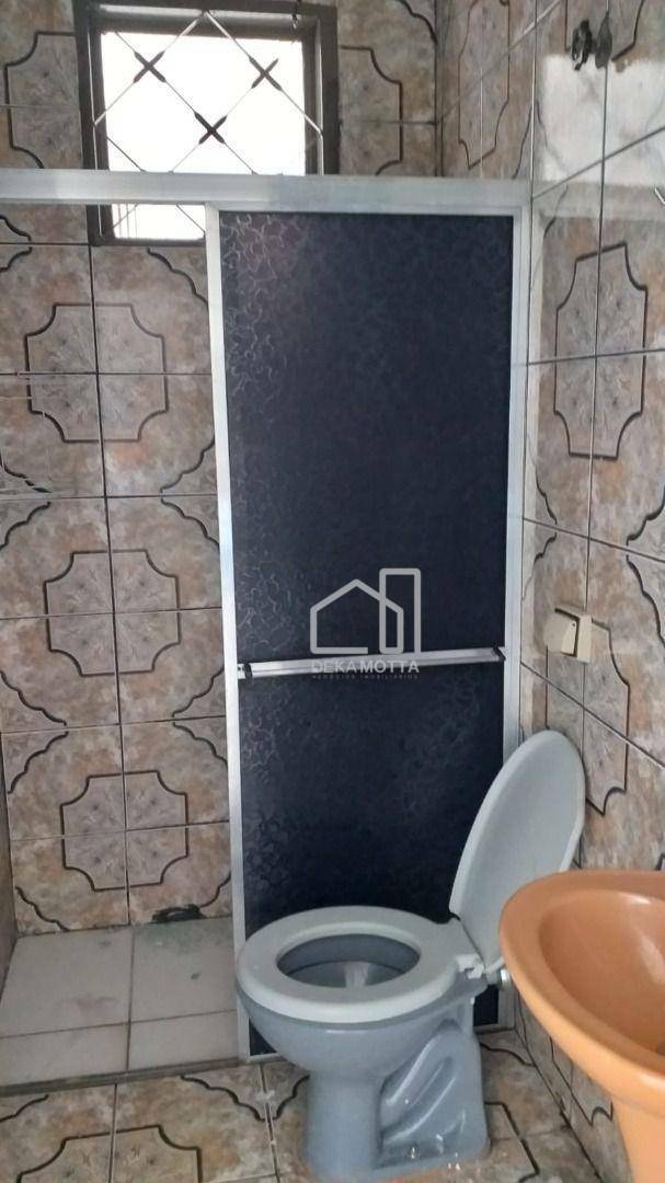 Sobrado à venda com 3 quartos, 300m² - Foto 14