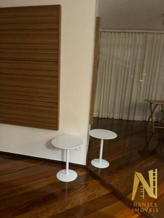 Apartamento à venda com 3 quartos, 77m² - Foto 2