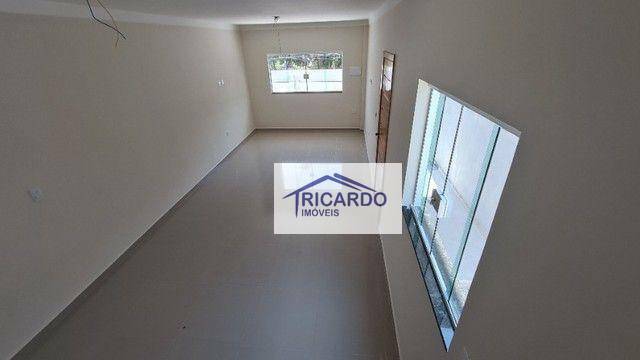 Sobrado à venda com 3 quartos, 99m² - Foto 4