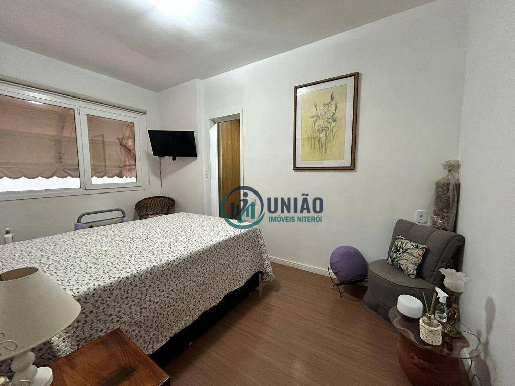 Apartamento à venda com 2 quartos, 85m² - Foto 9