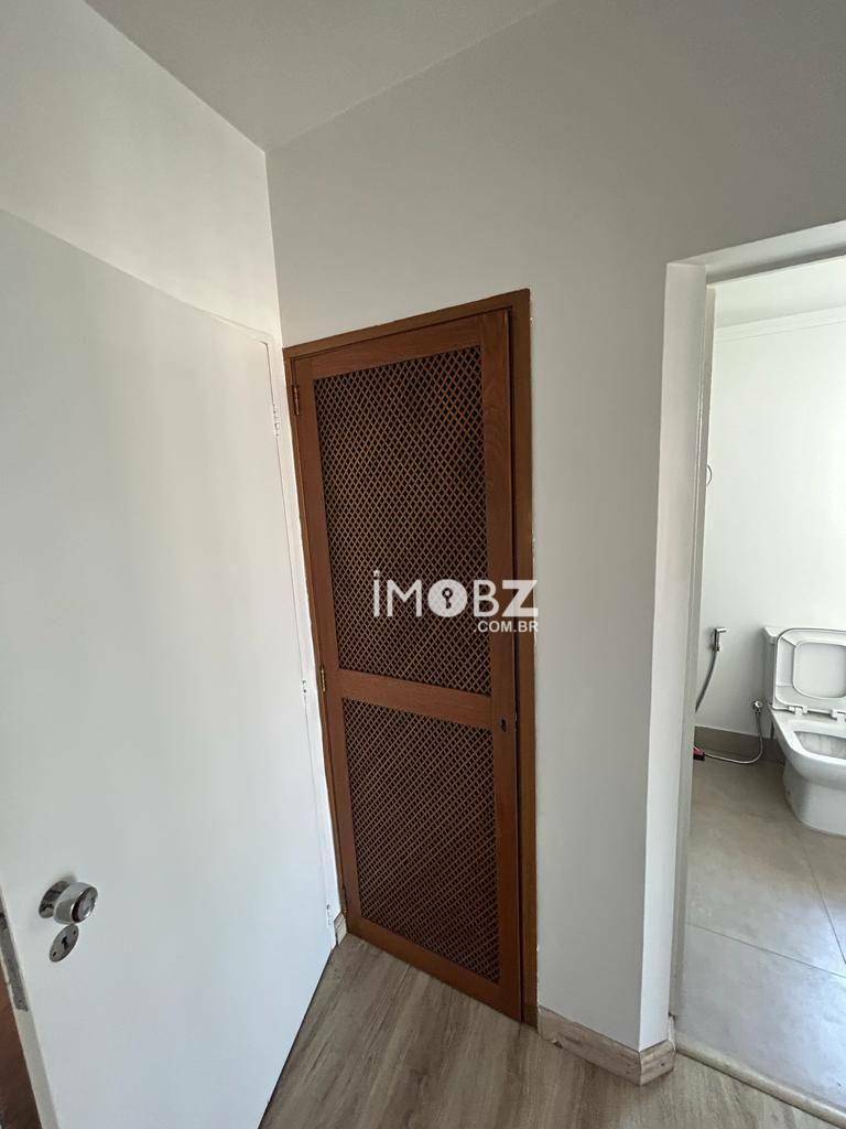 Apartamento à venda com 3 quartos, 120m² - Foto 8