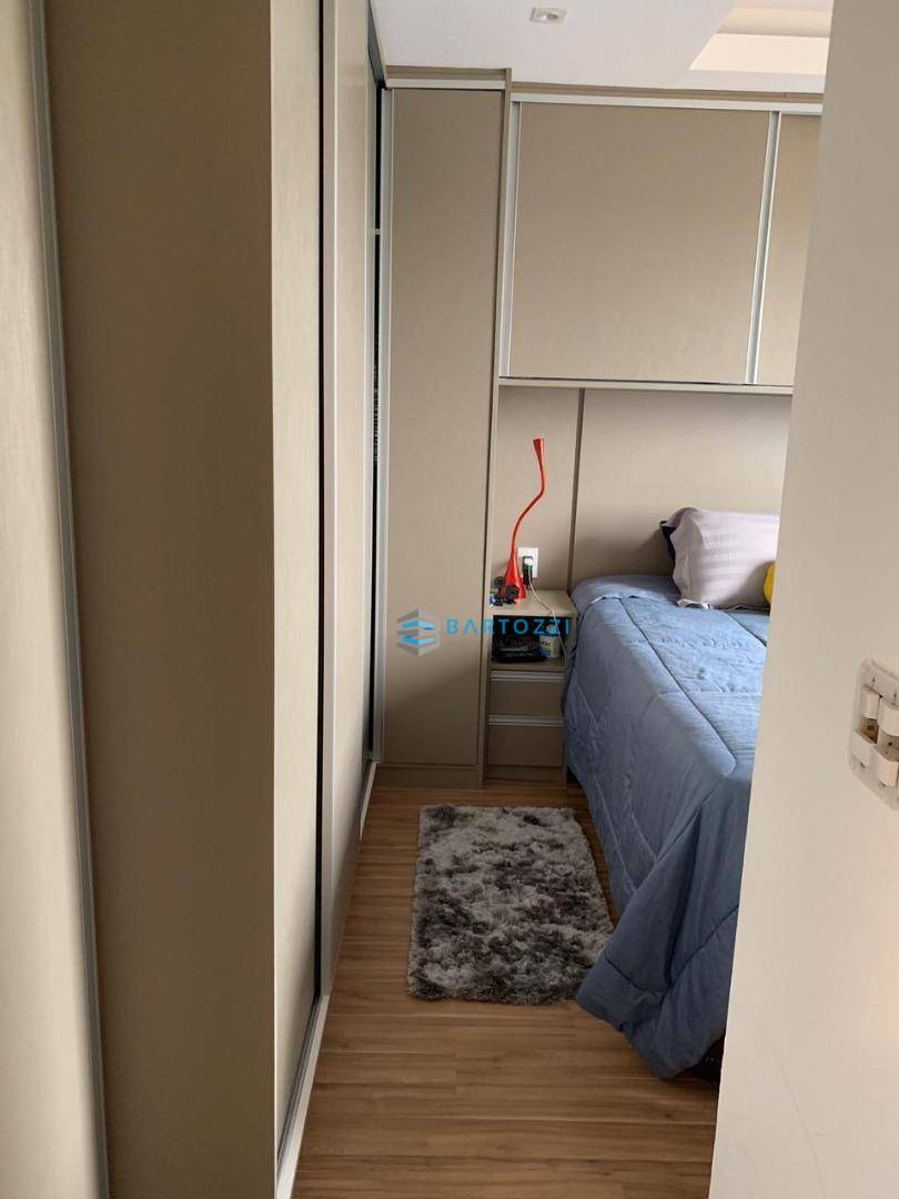 Apartamento à venda com 2 quartos, 67m² - Foto 12