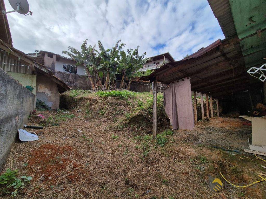 Casa à venda com 2 quartos, 52m² - Foto 10