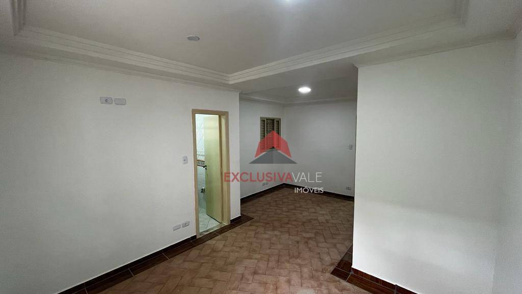 Casa à venda com 3 quartos, 230m² - Foto 18