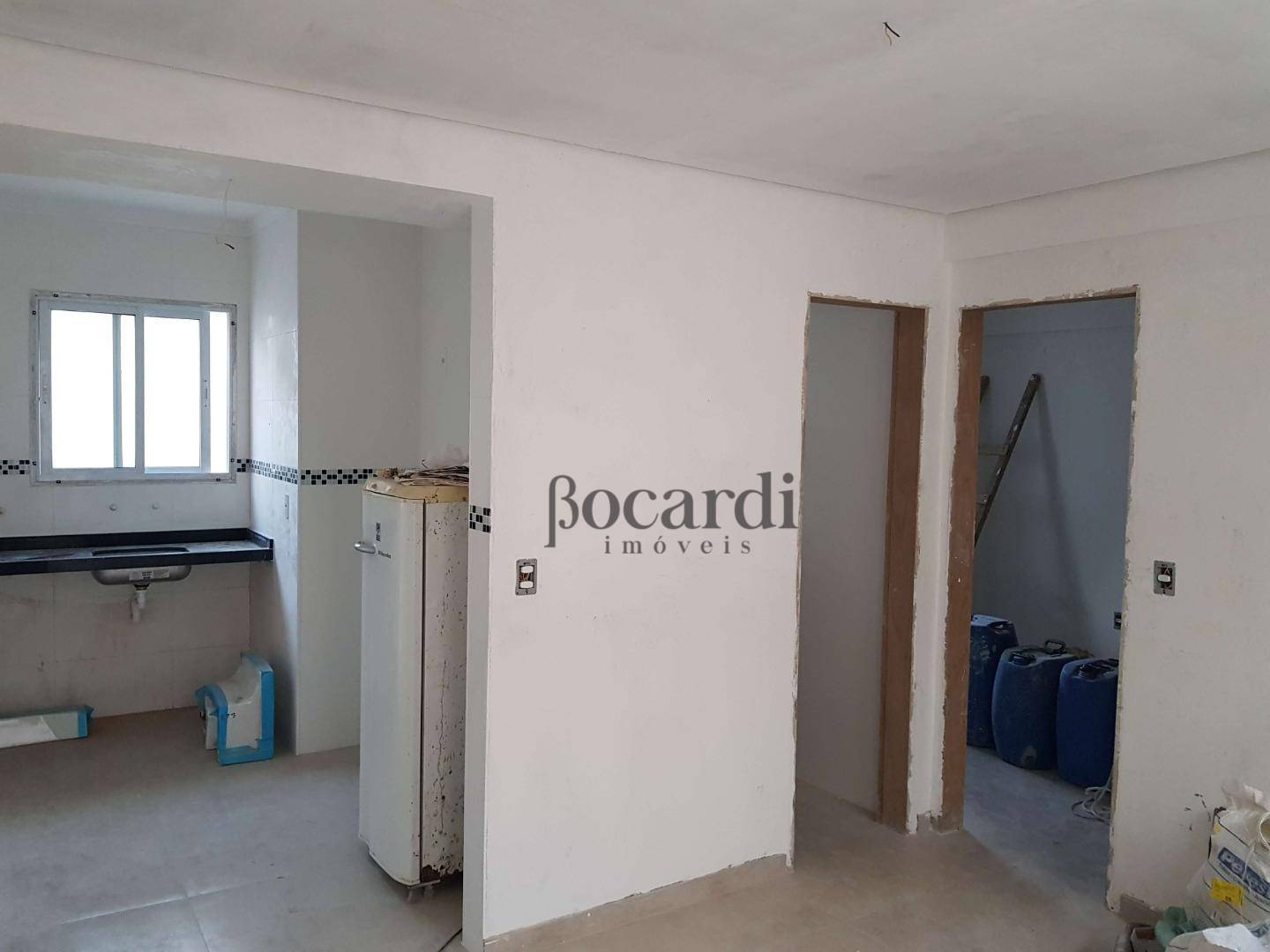 Casa à venda com 1 quarto, 43m² - Foto 2